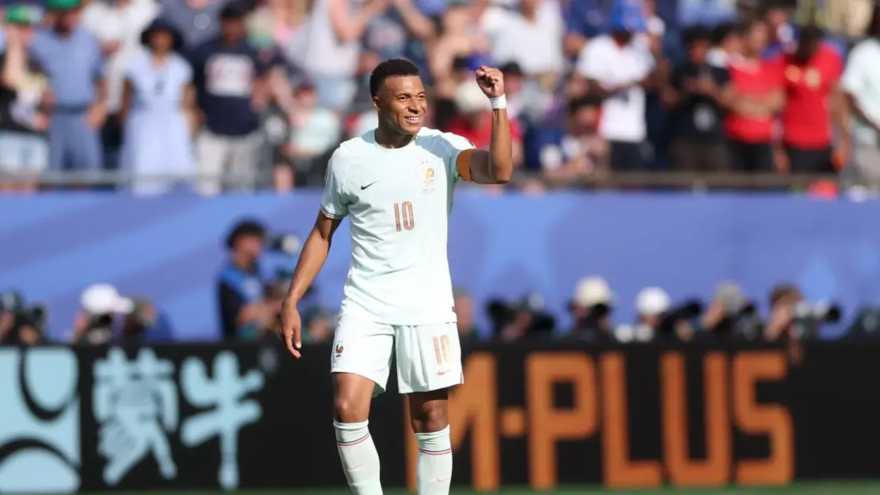 ما هي القنوات الناقلة لمباريات نصف نهائي كأس العالم 2026؟